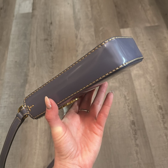 Tory Burch Britten Smooth Phone Crossbody in Dark Lotus,  NWT $328 Value - Picture 5 of 9